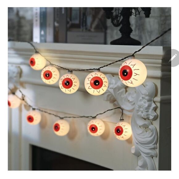 Lot of two Halloween 10-Count Battery Operated EyeballLights, w/Warm White LED - Picture 8 of 8